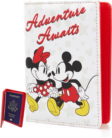 Amazon.com: Disney Passport Holder